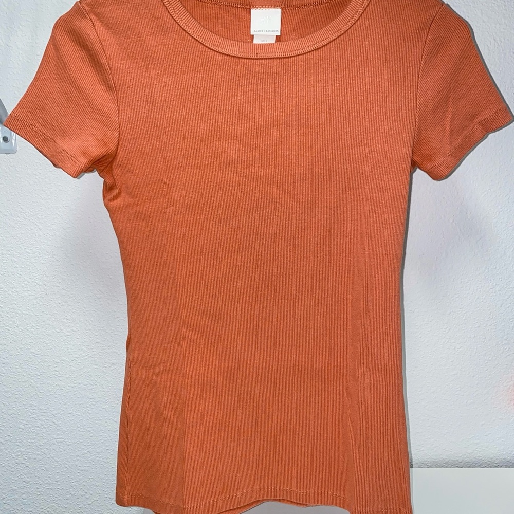 H&M Basic Tee
